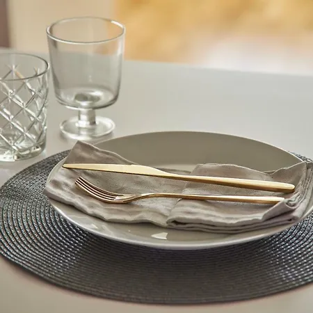 Luxury In The Privileged * Lizbona